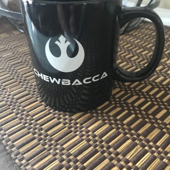 Chewy's Back - Cool Mug - Picture 2 of 2